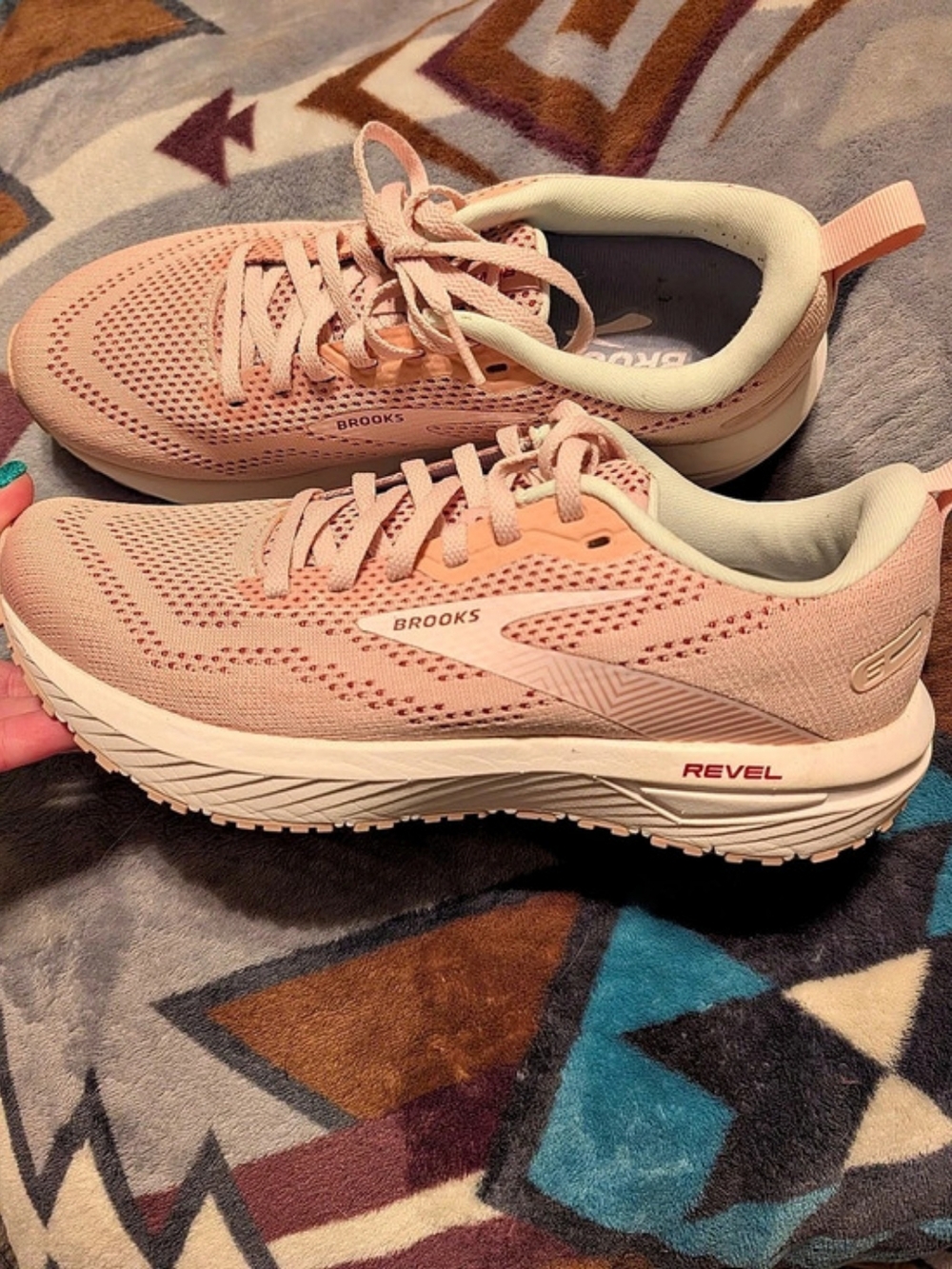 Brooks Revel Women's Athletic Shoes US 8 Pink